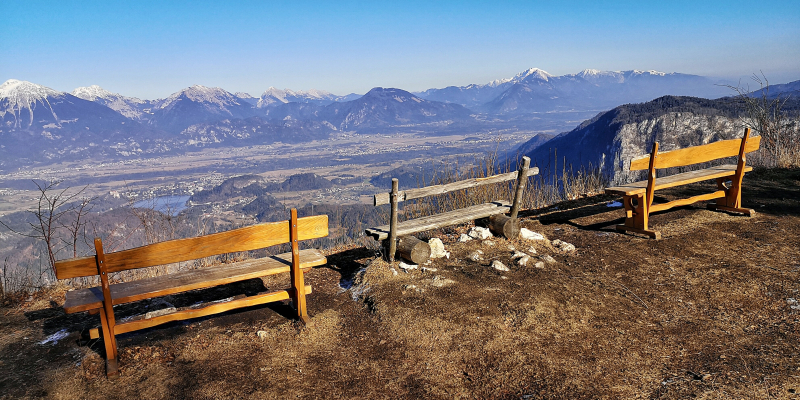 hiking-from-the-apartment